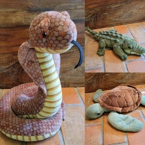 Museum Wild Adventure Vintage Plush 4 piece Bundle